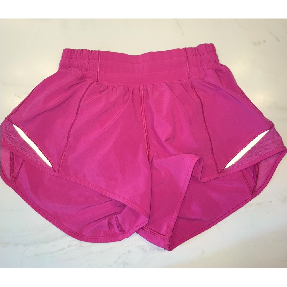 Lululemon Sonic Pink Hotty Hots Low-rise Size 2